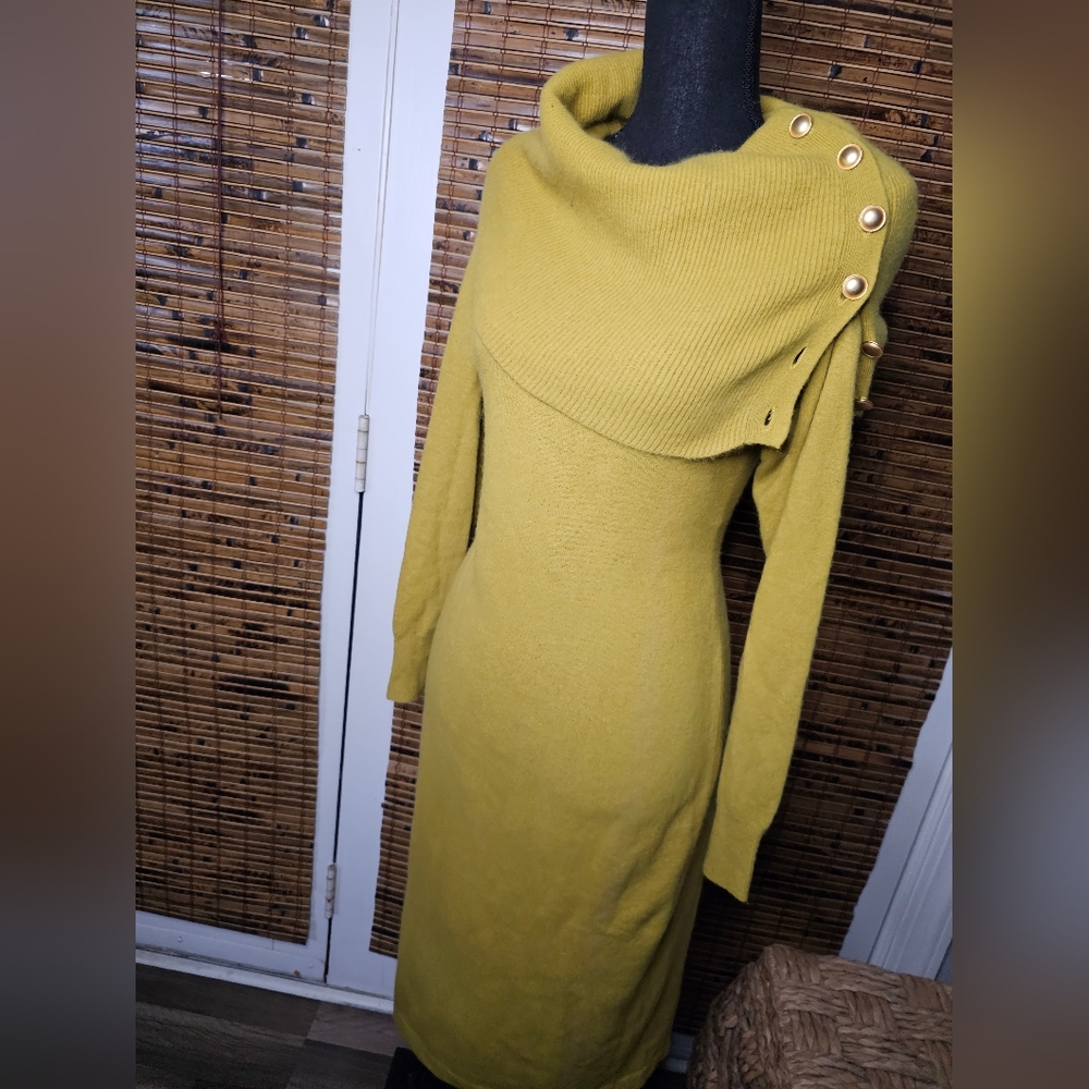 Outlander Green Sweater Dress - Picture 10 of 10